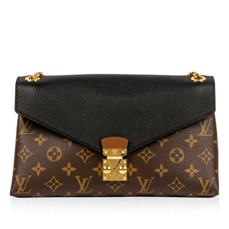 louis vuitton small shoulder bag with chain